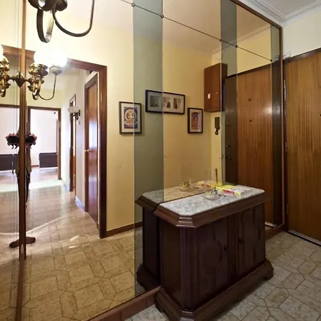 Suites4days Parallel Апартаменты Барселона